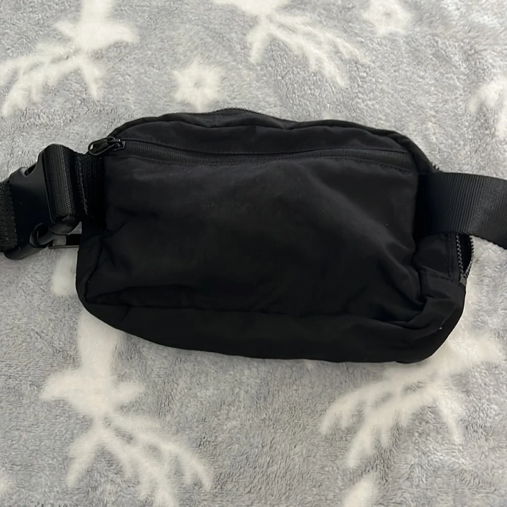 Fanny pack - Picture 4 of 5